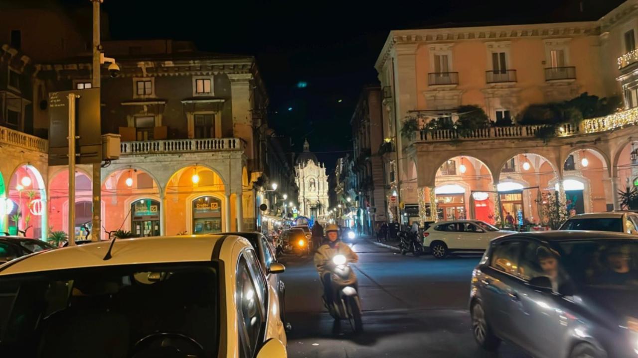 Sunshine House Bed & Breakfast Catania Exterior photo